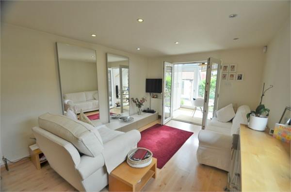 Marsh Lane, Mill Hill